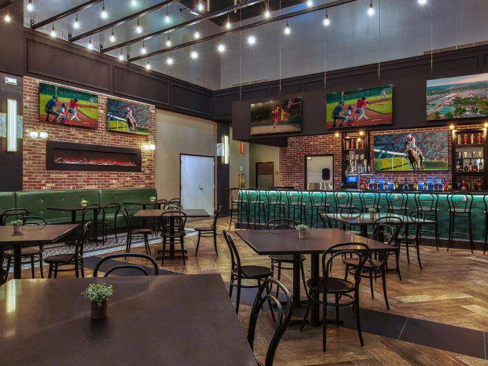 Restaurant Bar view 1